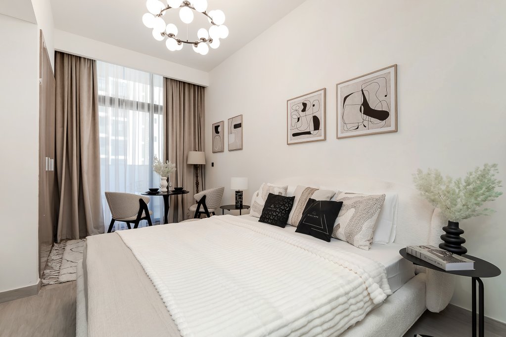 Дубай: Апартаменты Modern studio in Azizi Riviera