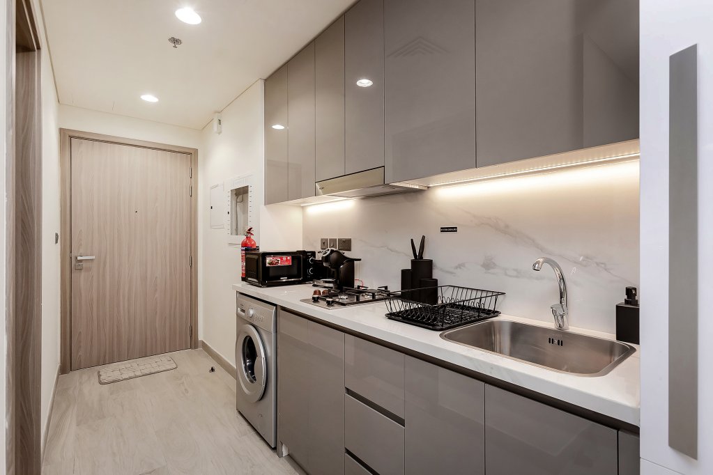 Дубай: Апартаменты Modern studio in Azizi Riviera