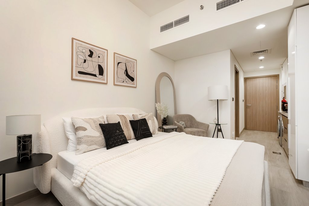 Дубай: Апартаменты Modern studio in Azizi Riviera