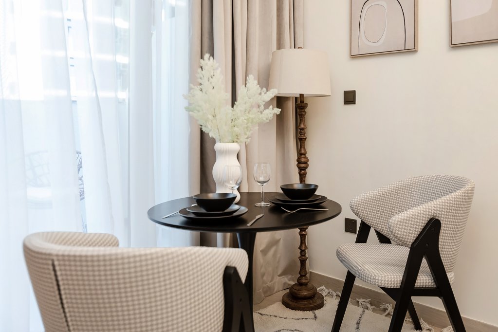 Дубай: Апартаменты Modern studio in Azizi Riviera
