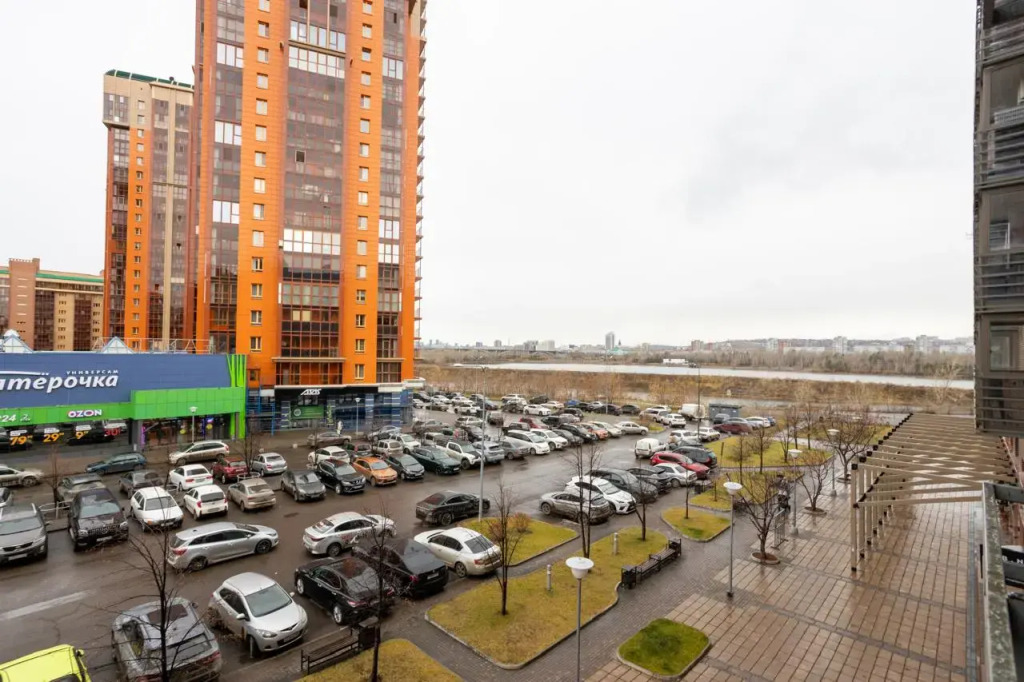 Красноярск: Апартаменты Favorite House в Южном Берегу на Капитанской 12