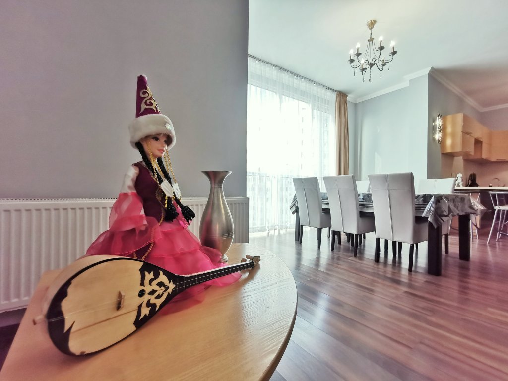 Алматы: Апартаменты Qazaq Apartments Manhattan