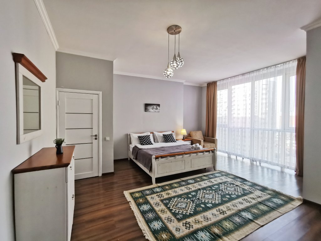 Алматы: Апартаменты Qazaq Apartments Manhattan