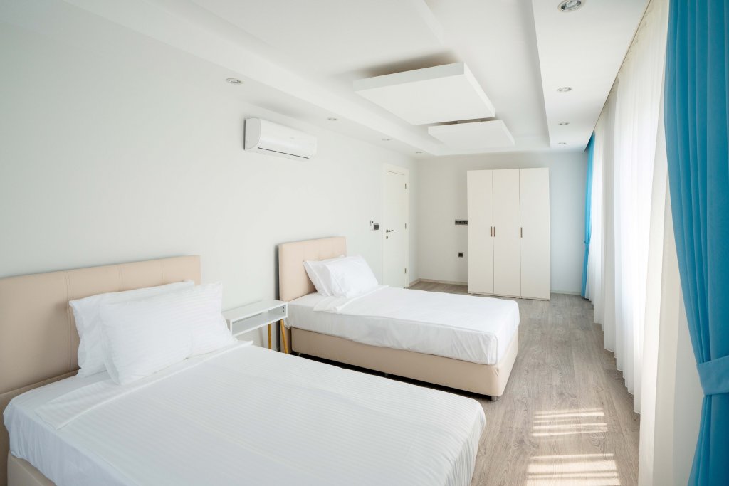 Аксу: Apartments River Park Residence Lara