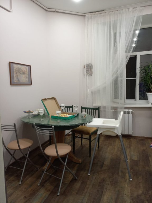 Санкт-Петербург: Квартира Между небом и Невой
