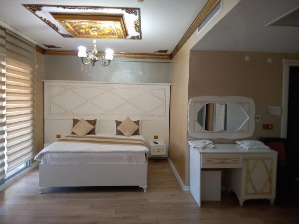 Дикили: Aksu Otel Yenisakran