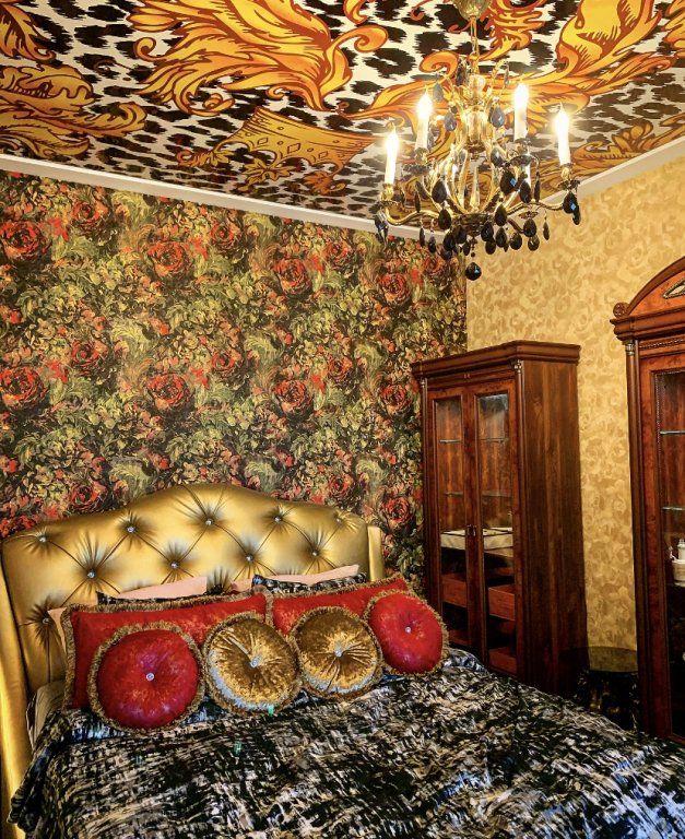 Санкт-Петербург: Квартира Панорамные Люкс Апартаменты с Дизайном R.Cavalli с Террасой