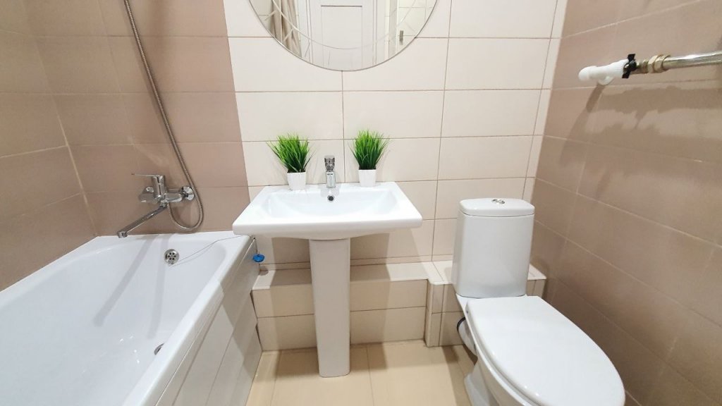 Нижний Новгород: Апартаменты KiraLive на Первоцветной