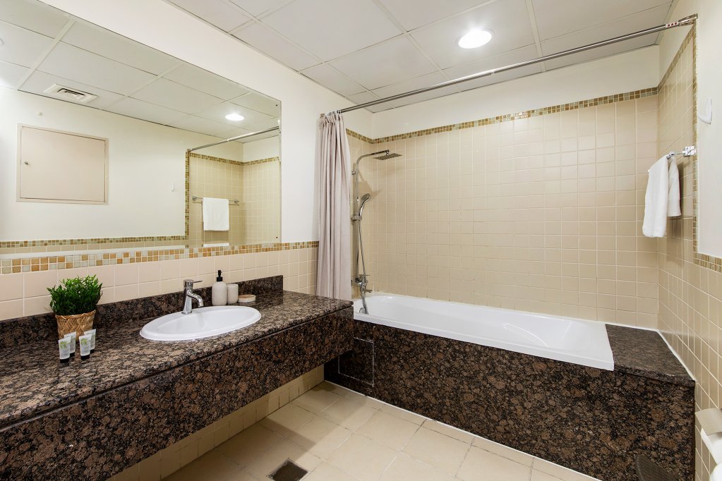 Дубай: Апартаменты Excellent 1bdr at Bahar 6