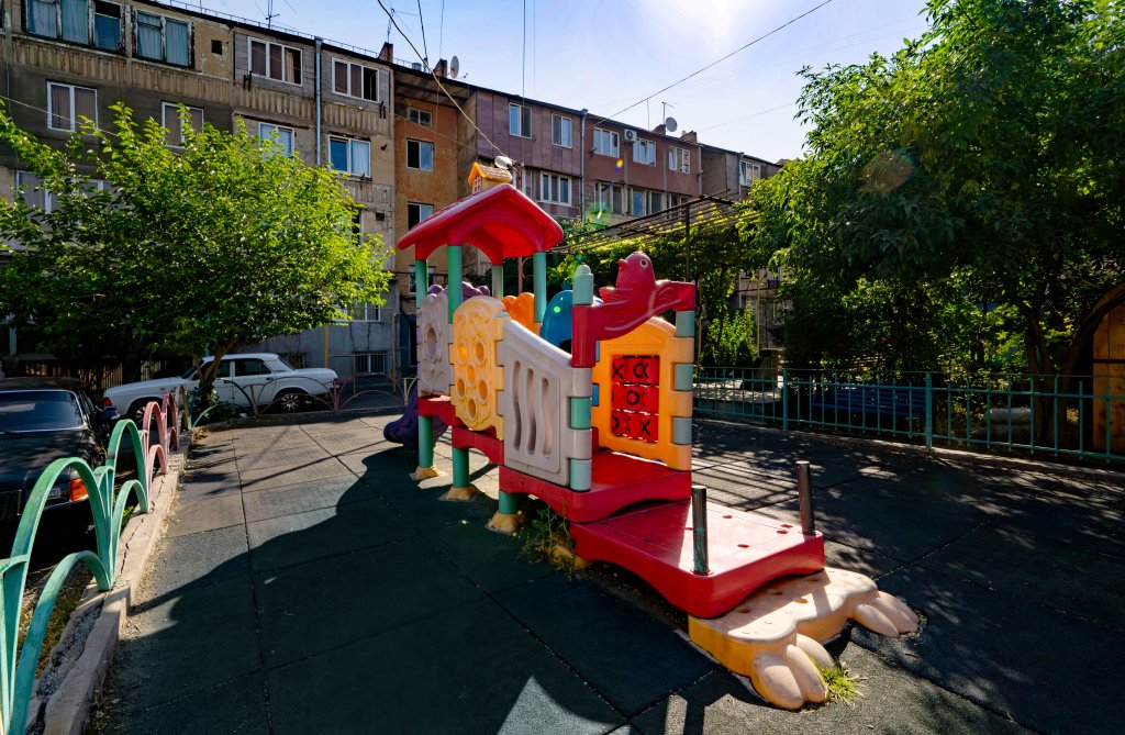 Ереван: Апартаменты 1BR Apt/Balcony/ near Victory Park/by Keygo 3