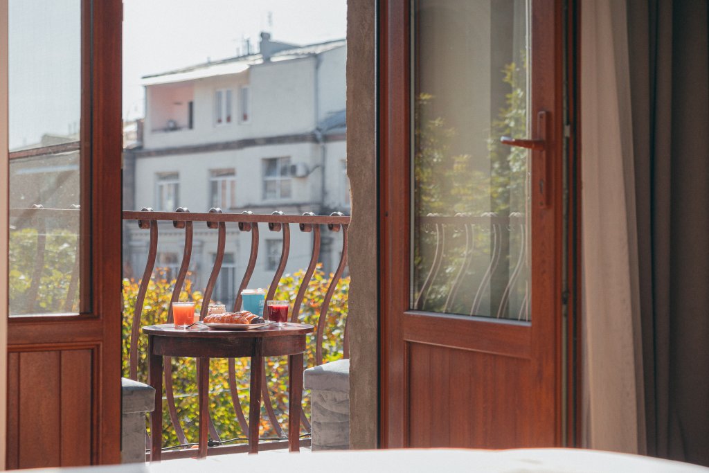 Ереван: Апартаменты 2BR Apt/Centre/Balcony to Saryan st view/by Keygo 11