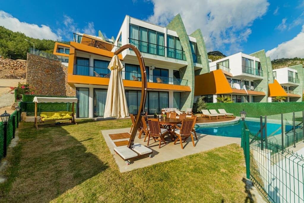 Аланья: City and Sea View Pool Lüx Villa