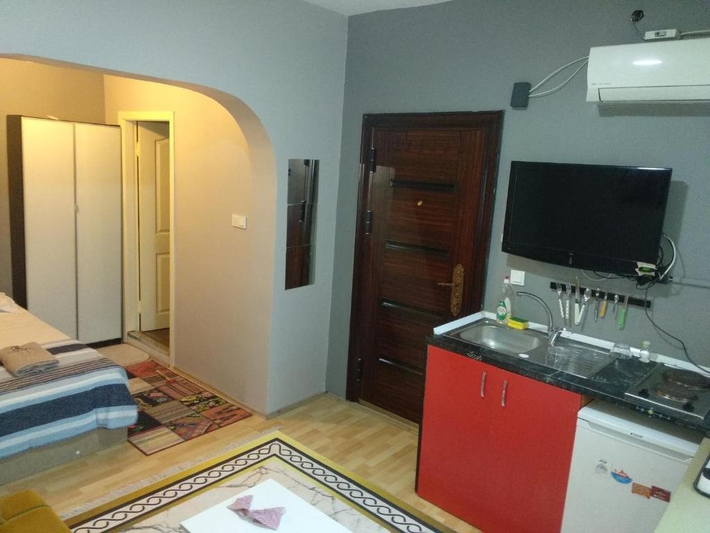 hygienic affordable central accommodation near metro — фото 1