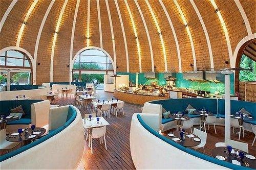 Атолл Адду: Holiday Inn Resort Kandooma