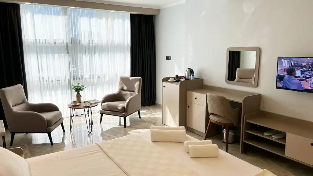 Дидим: 01 Nova Otel