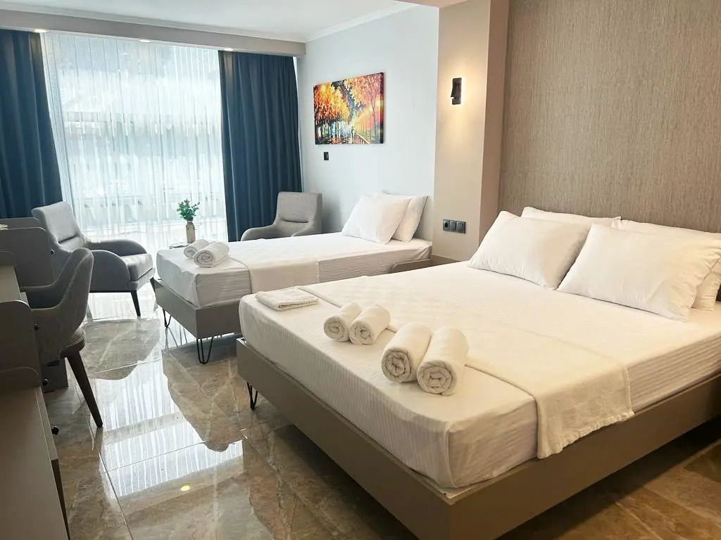 Дидим: 01 Nova Otel