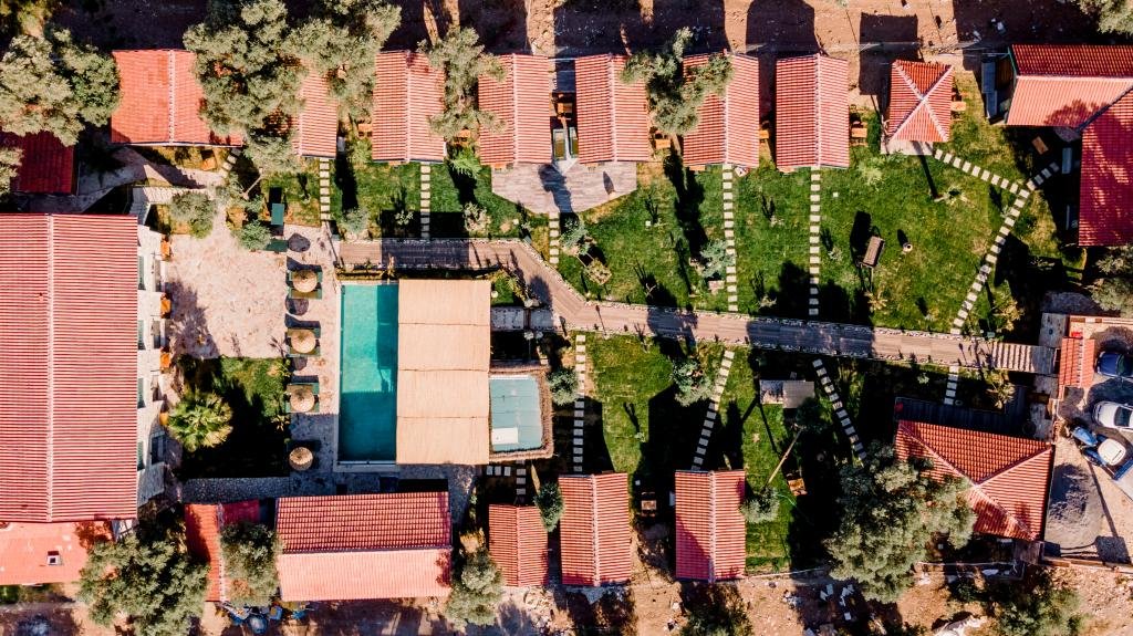 Helvaci: Serender Bungalov Otel Foça
