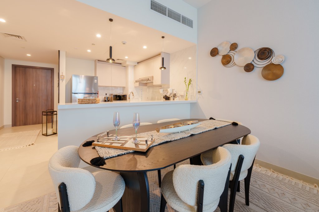 Дубай: Апартаменты Marco Polo, Cozy 2BR with Splendid Dubai Frame & Skyline View