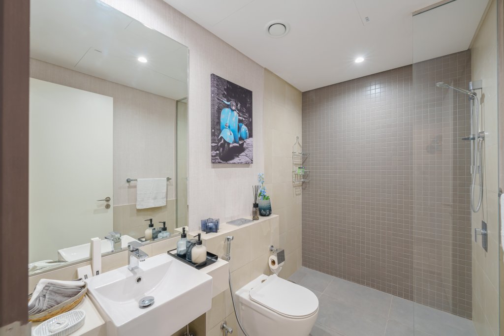 Дубай: Апартаменты Marco Polo, Cozy 2BR with Splendid Dubai Frame & Skyline View