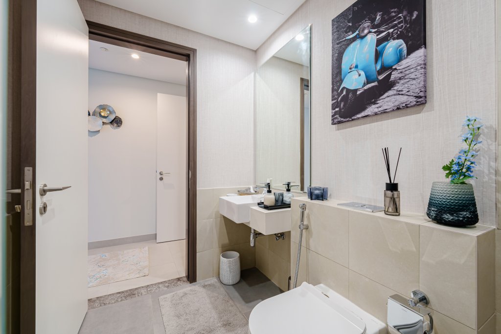 Дубай: Апартаменты Marco Polo, Cozy 2BR with Splendid Dubai Frame & Skyline View