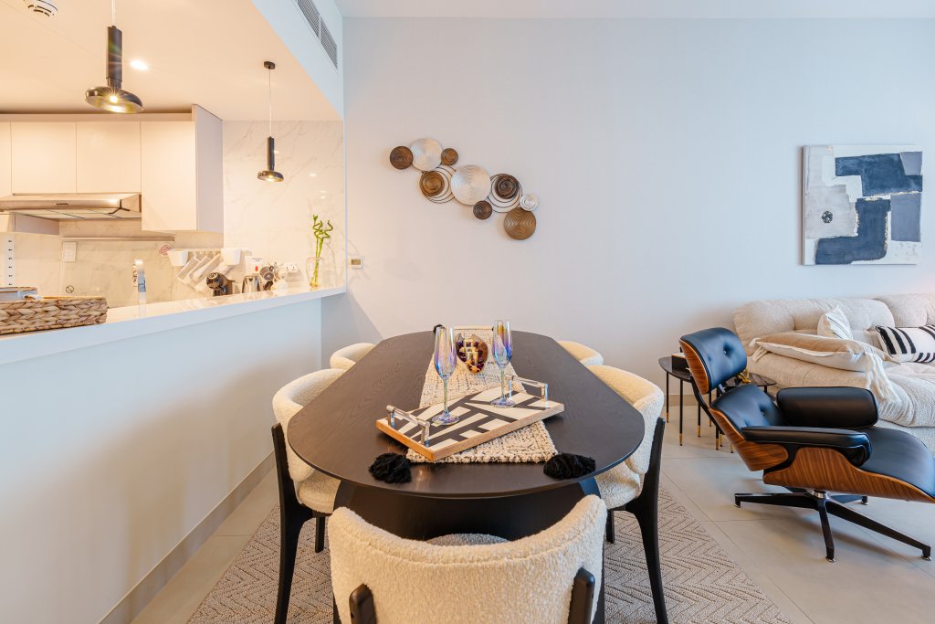 Дубай: Апартаменты Marco Polo, Cozy 2BR with Splendid Dubai Frame & Skyline View
