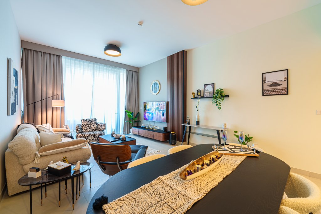 Дубай: Апартаменты Marco Polo, Cozy 2BR with Splendid Dubai Frame & Skyline View