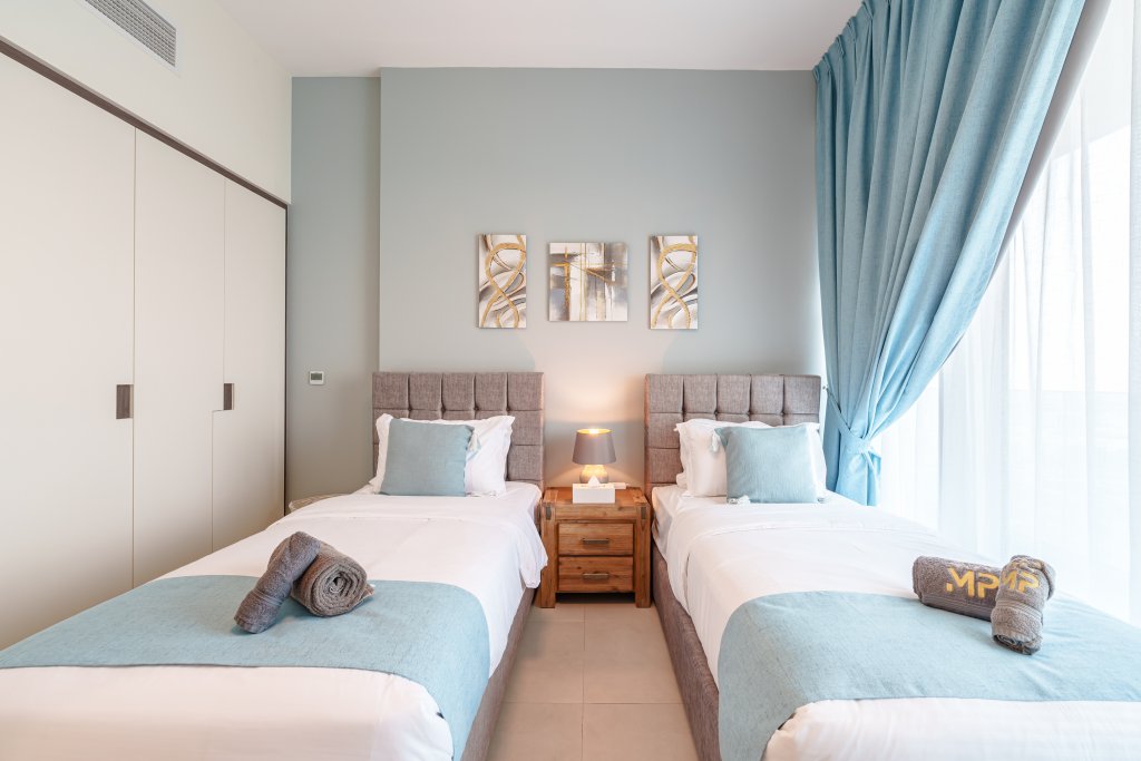 Дубай: Апартаменты Marco Polo, Cozy 2BR with Splendid Dubai Frame & Skyline View