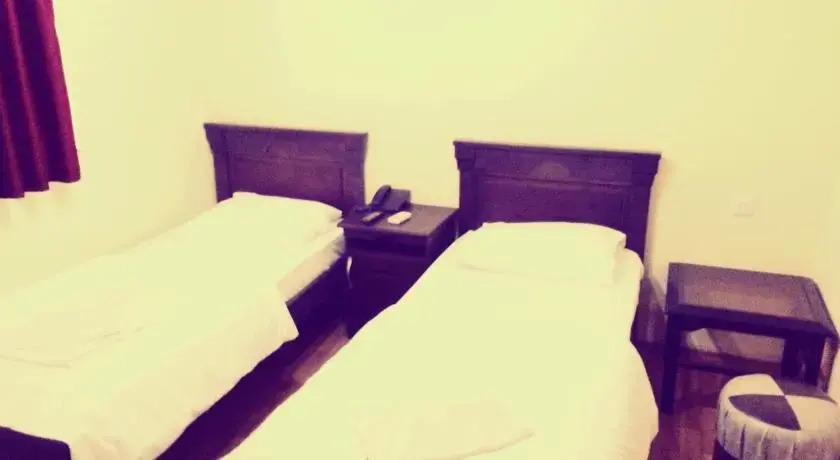 Батуми: Hotel Alex