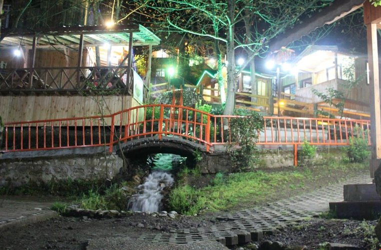 Башискеле: Gazinin Yeri Camping Alabalik Tesisleri Yuvacık
