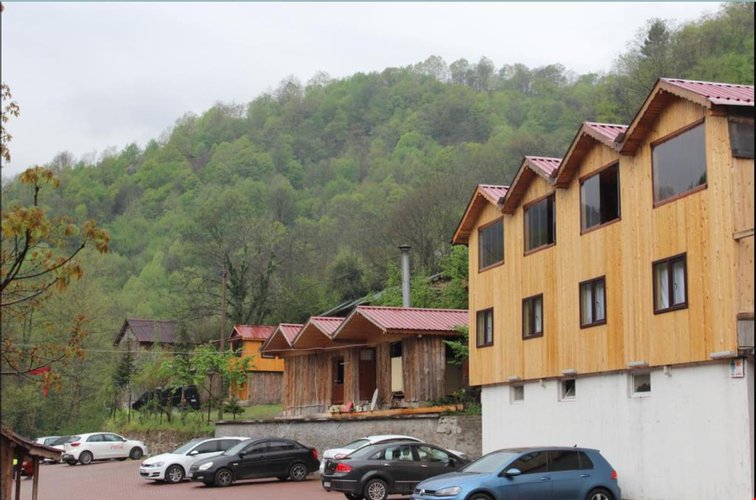 Башискеле: Gazinin Yeri Camping Alabalik Tesisleri Yuvacık
