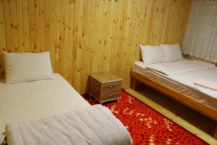 Башискеле: Gazinin Yeri Camping Alabalik Tesisleri Yuvacık