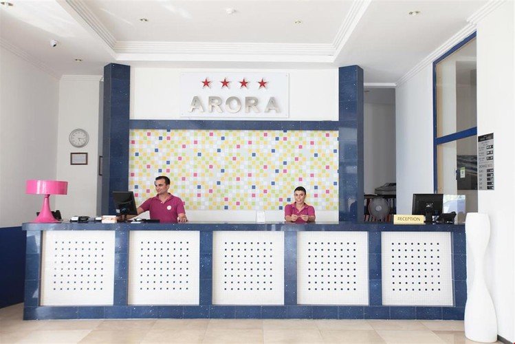 Гюзельчамлы: Hotel Arora
