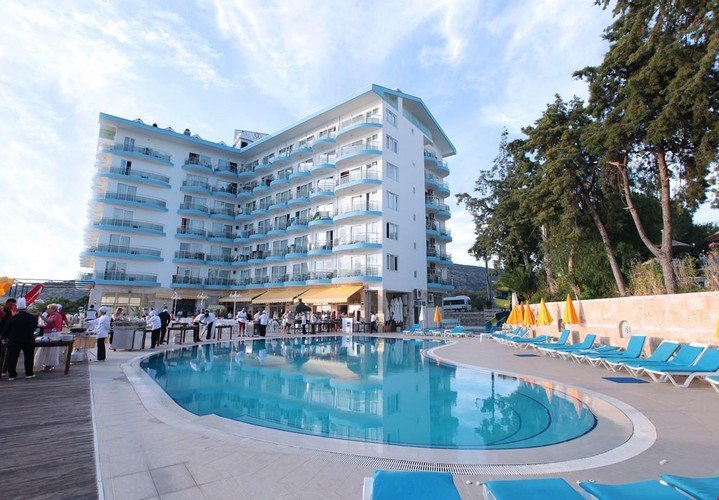 Гюзельчамлы: Hotel Arora