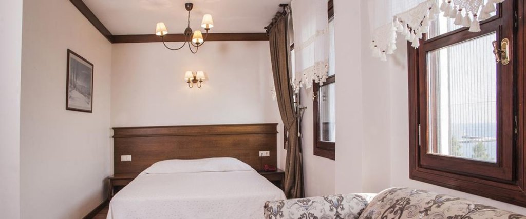 Орду: Karlibel Ikizevlerhotel