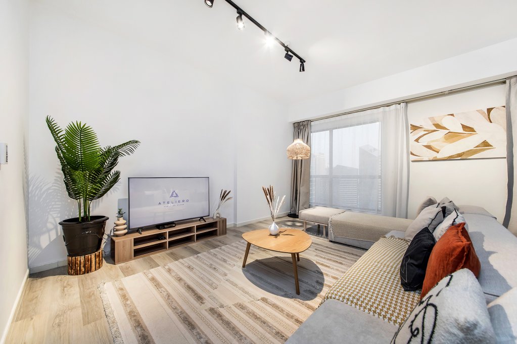 Дубай: Апартаменты Stylish 2bdr at Rimal 1