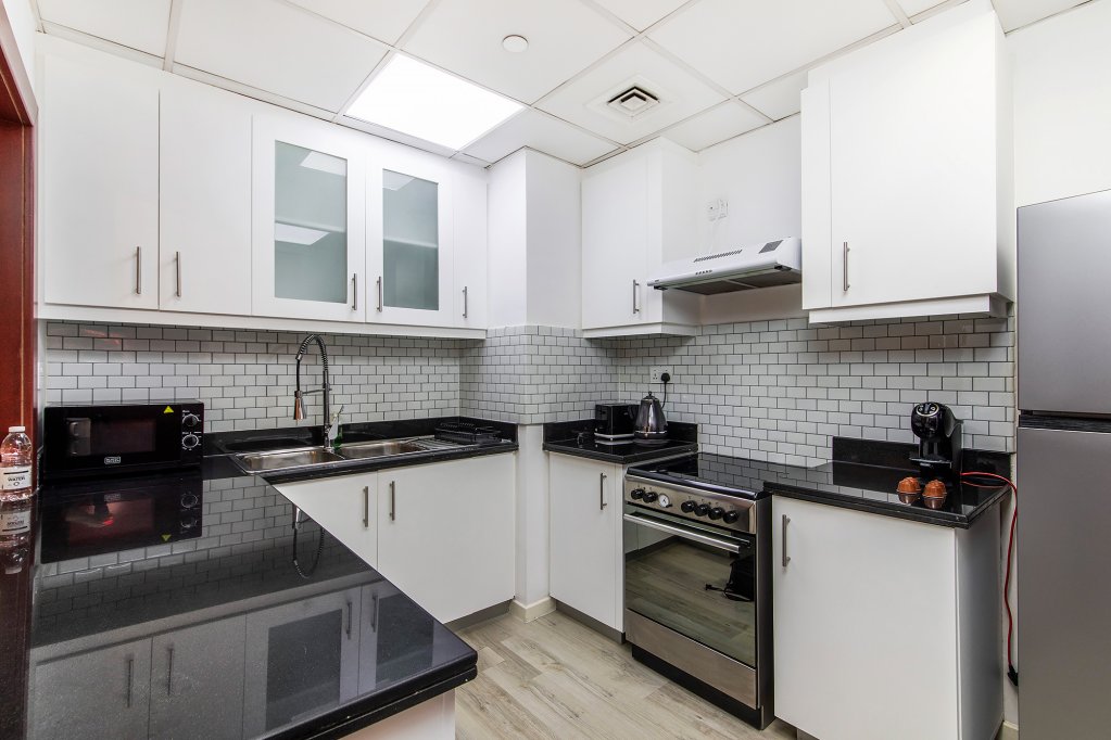 Дубай: Апартаменты Stylish 2bdr at Rimal 1