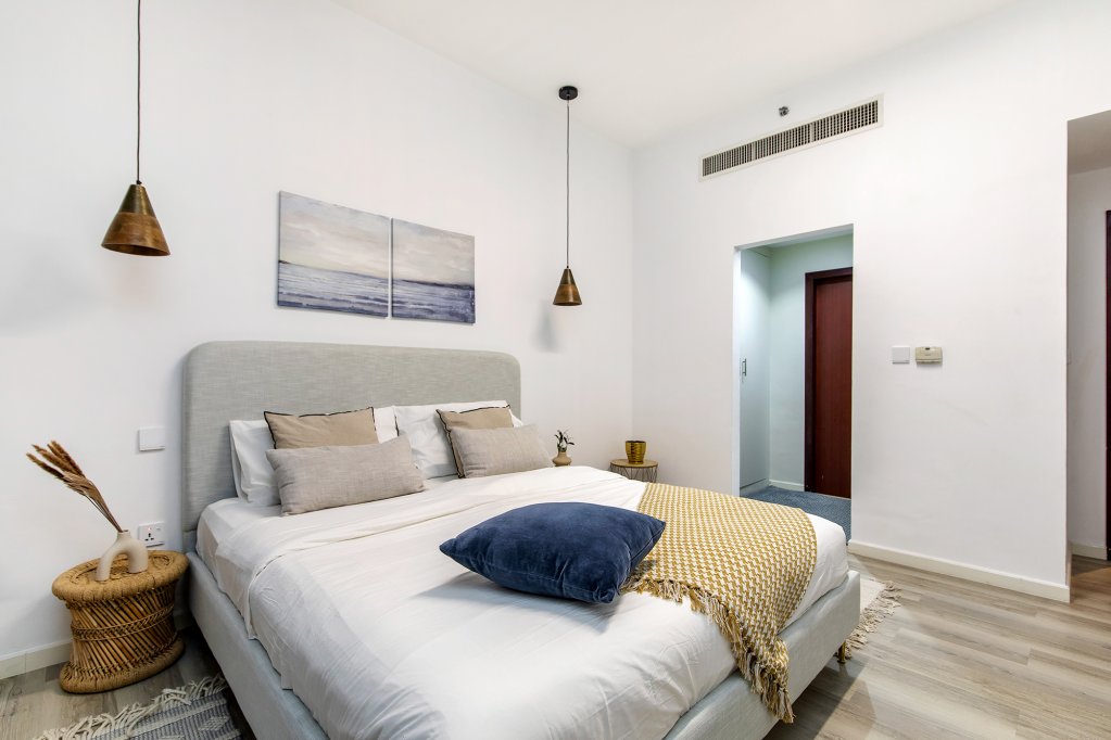 Дубай: Апартаменты Stylish 2bdr at Rimal 1