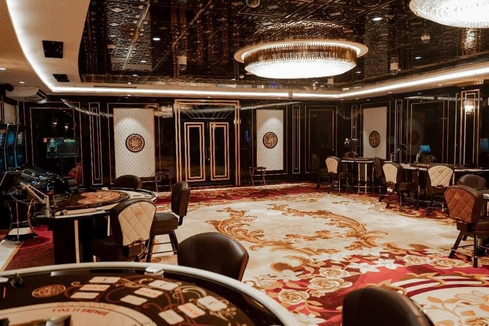 Батуми: Grand Bellagio Batumi Convention & Casino Hotel