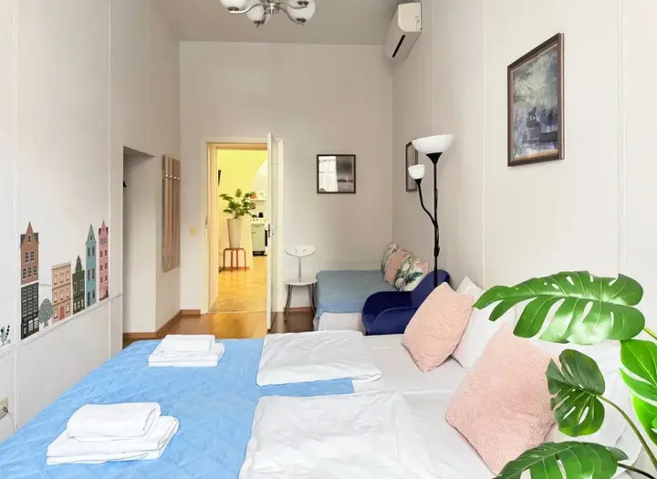 Санкт-Петербург: Квартира InRoomSPb на Невском