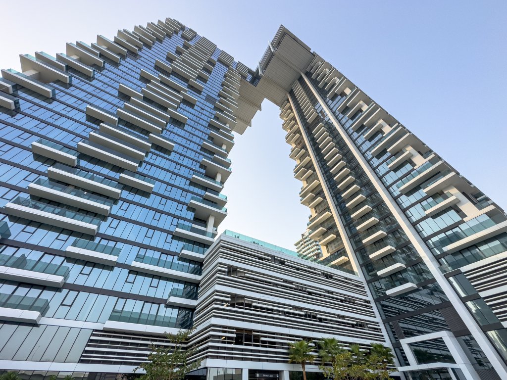 Дубай: Апартаменты Marco Polo, Furnished 1BR with Skyline Views near Zabeel Park
