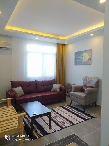Патара: Ayhan Işık Apartları