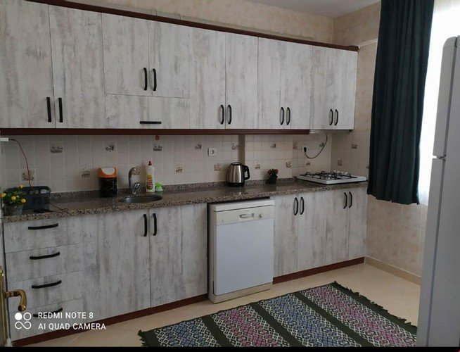 Ayhan Işık Apartları — фото 1