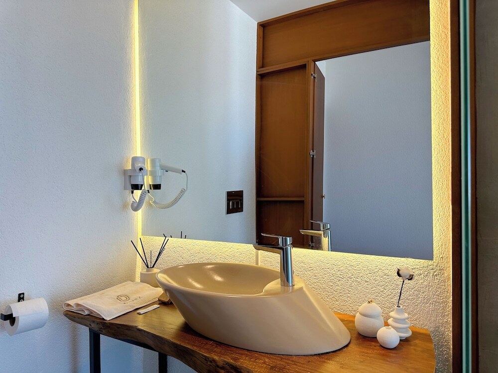 Урла: Donmez Otel