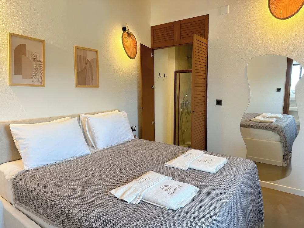 Урла: Donmez Otel