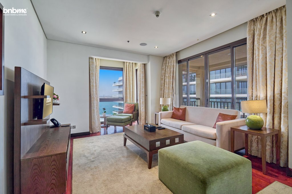 Дубай: Апартаменты Bnbmehomes, Spacious Retreat in Palm Jumeriah 602