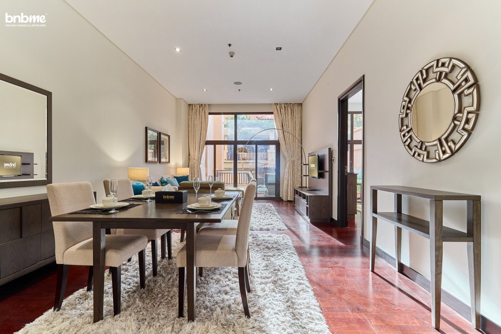 Дубай: Апартаменты Bnbmehomes, Pvt Terrace 1 BR in Palm Jumeirah G09