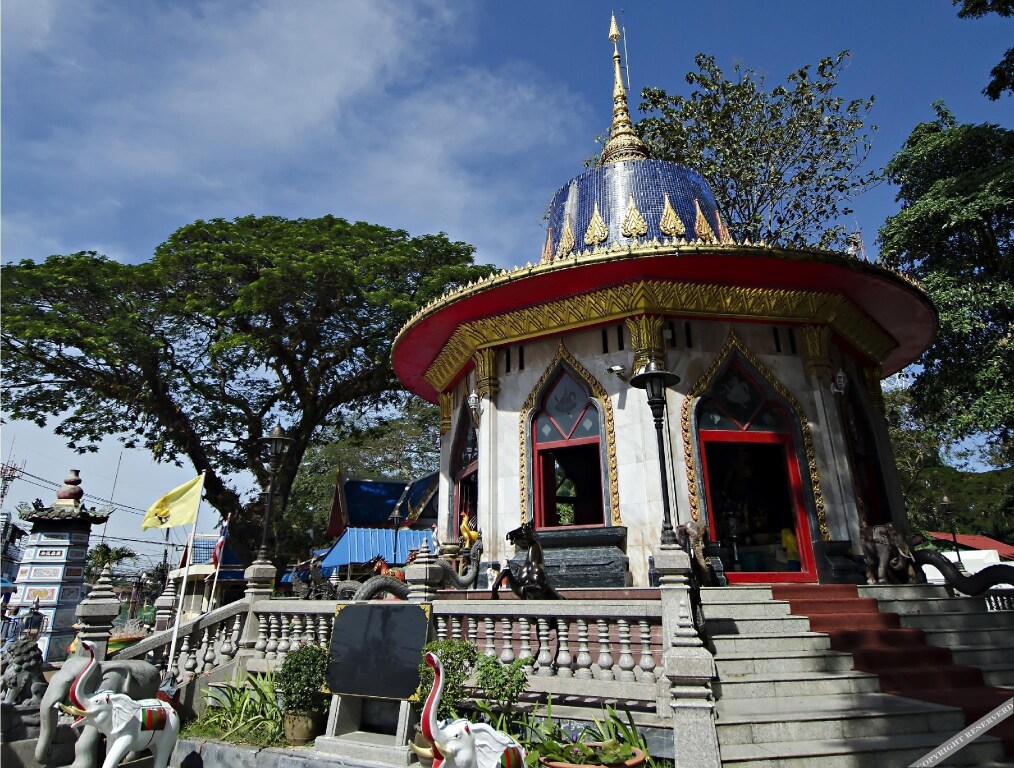 carousel image 4