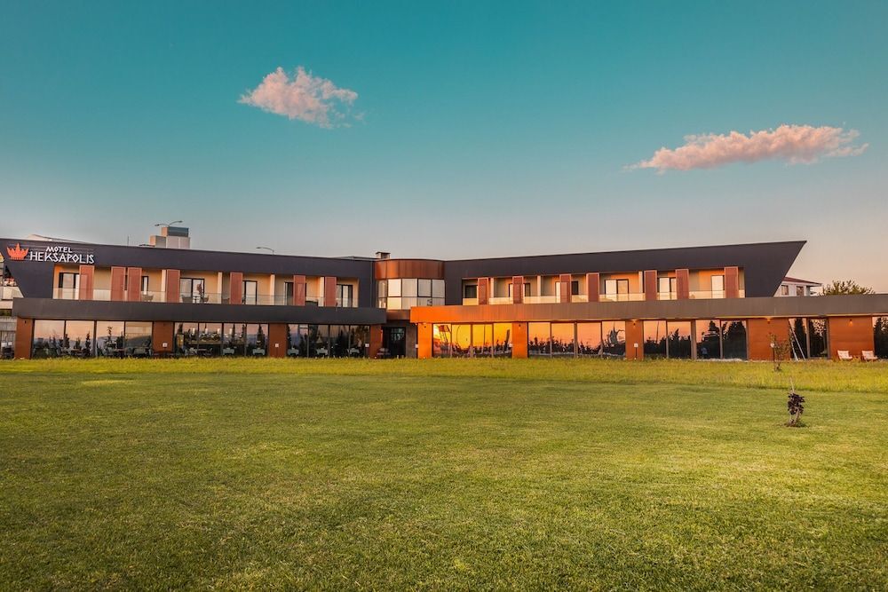 Гебзе: Motel Heksapolis