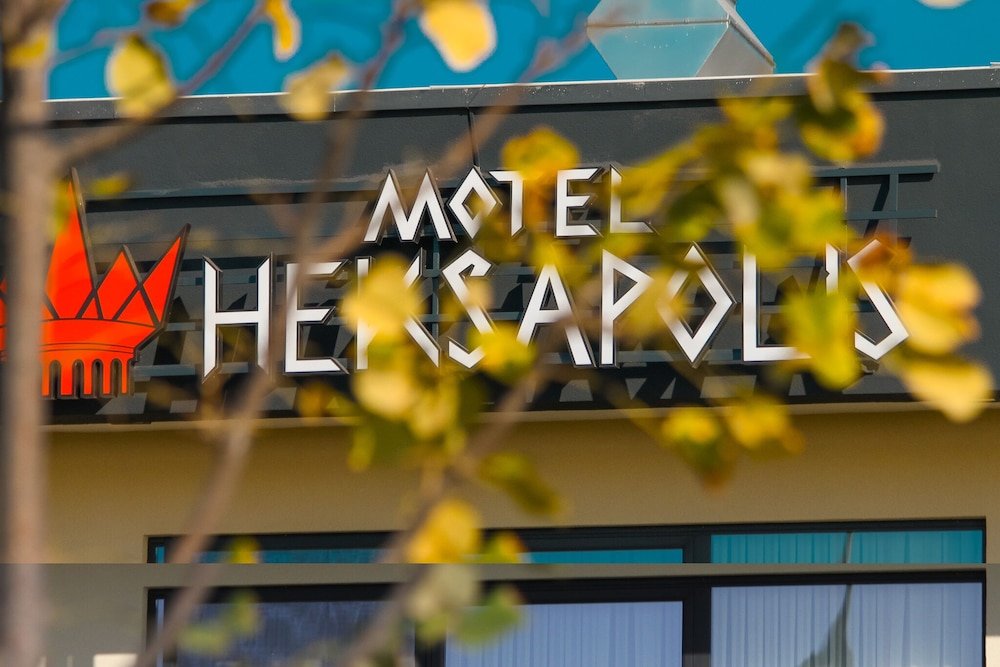 Гебзе: Motel Heksapolis