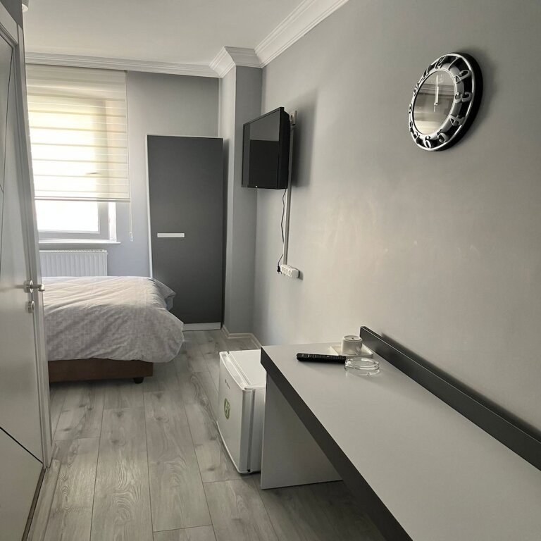 Сивас: Grand Whi̇te Sui̇t Otel